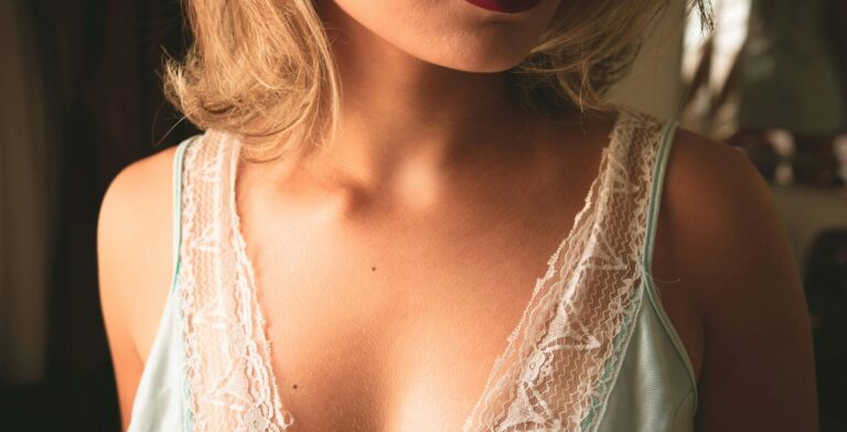 pexels-athena-1855863
